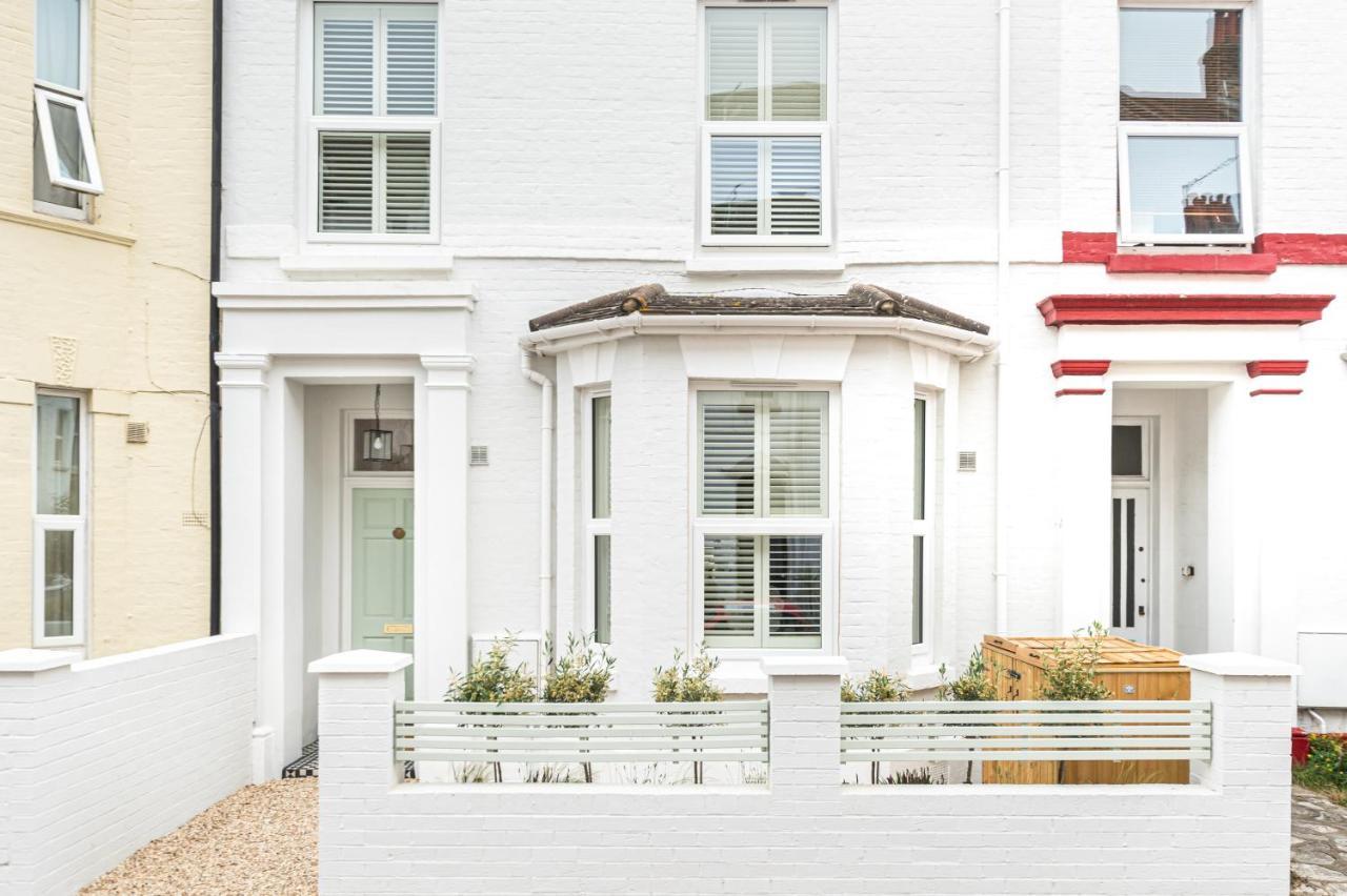 The Shell House Villa บอร์นมัธ ภายนอก รูปภาพ